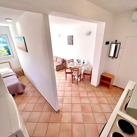 Mdk Kate Trogir
